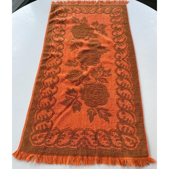 Vintage 70s small bath towel, orange & brown, plush, reversible, fringed - Picture 2 of 9